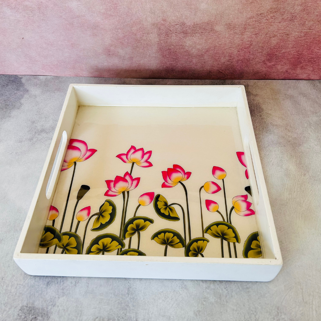 Premium White Painted Serving Tray- Tulip (10x10 inches)